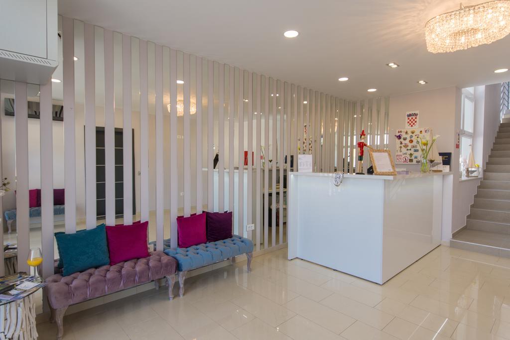 Apartments Soho Trogir Exterior foto
